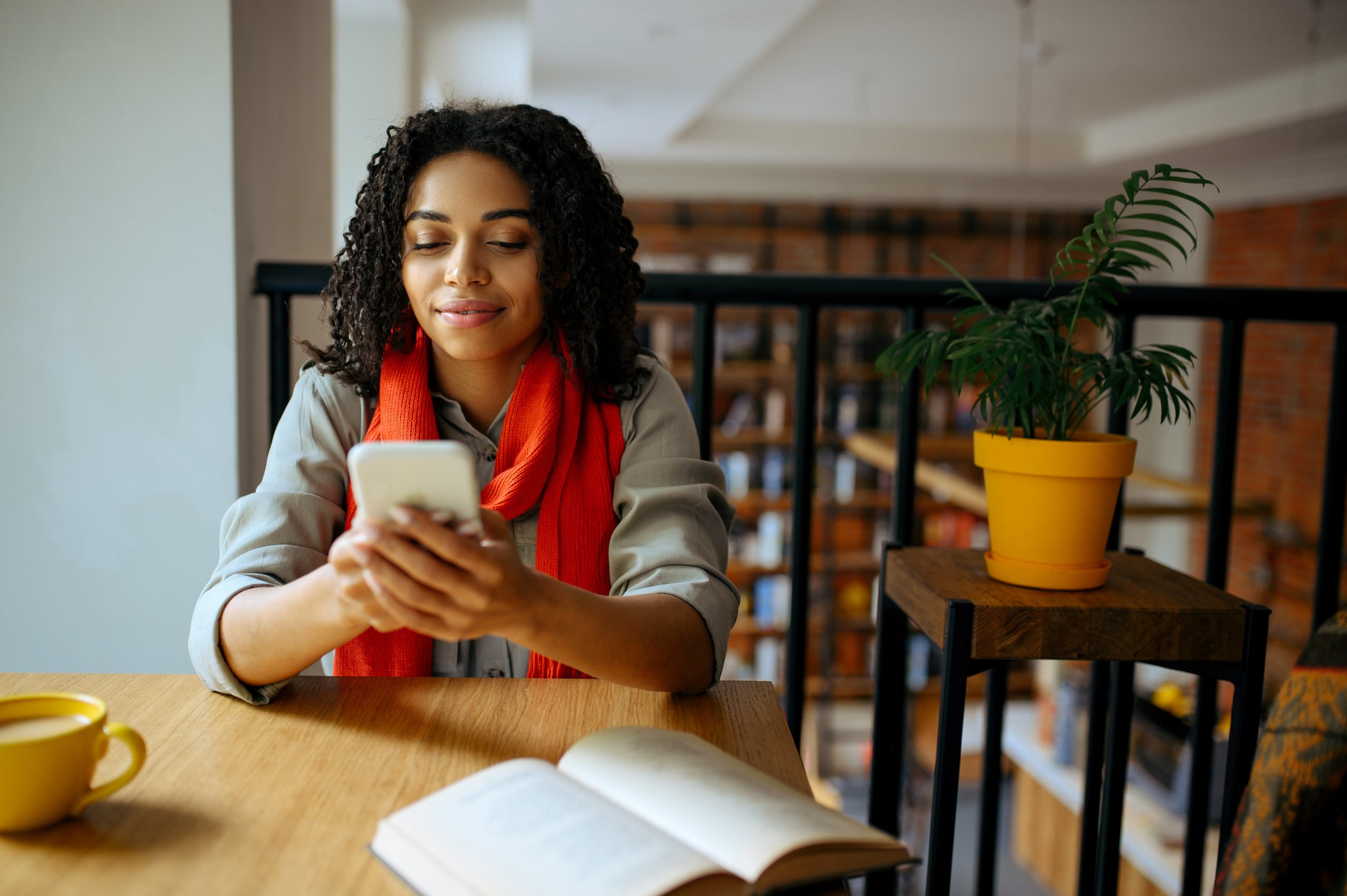Mobile user engaging with enterprise text messaging software